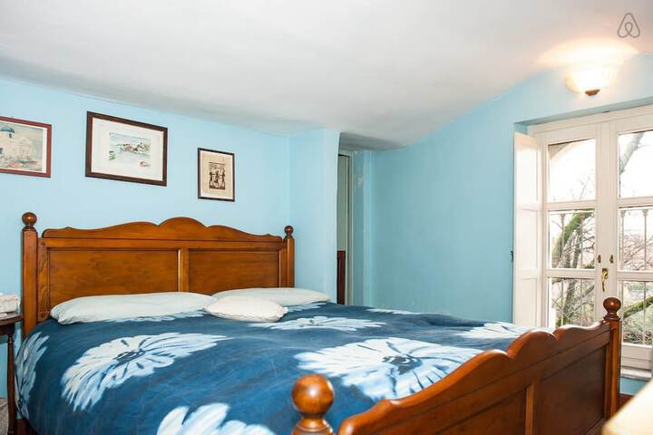 Room 5 of 55