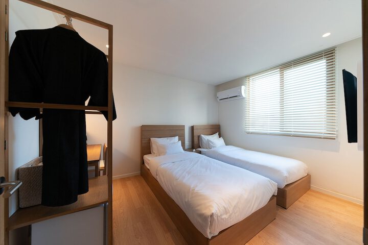 Room 16 of 88