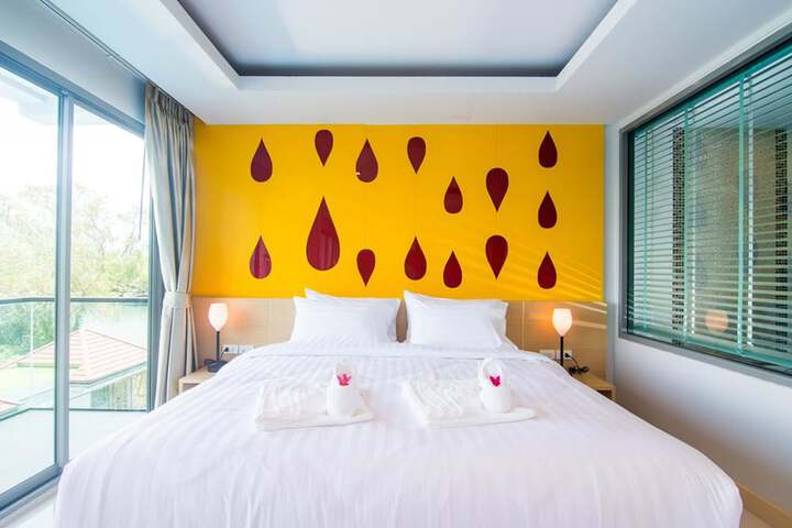 Room 12 of 69