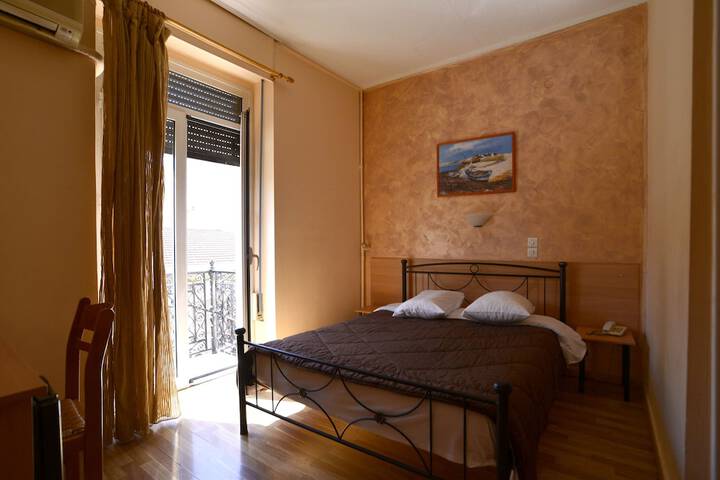 Room 25 of 35