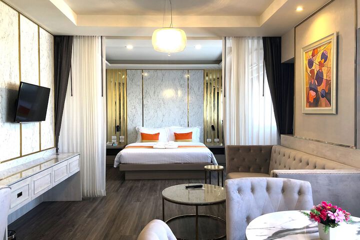 Room 19 of 150