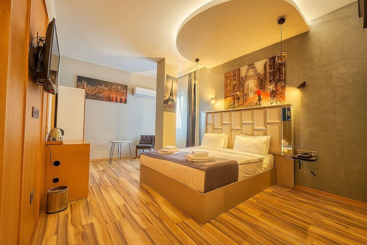 Room 18 of 54