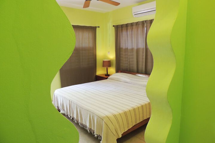 Room 12 of 97