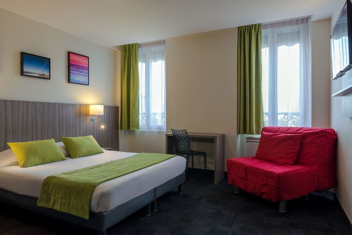 Room 6 of 31