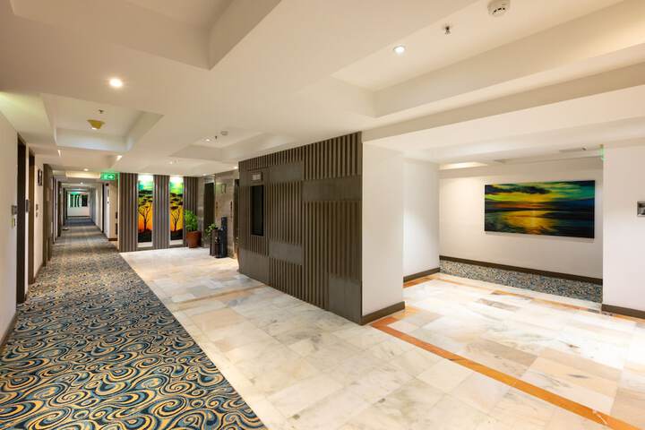 Hotel 119 of 130