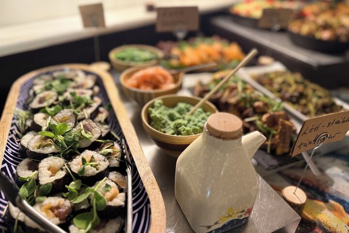 Dining 64 of 83