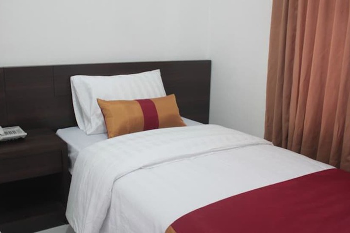 Room 7 of 21