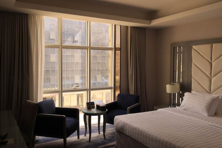 Room 2 of 23