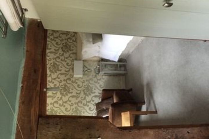 Room 14 of 40