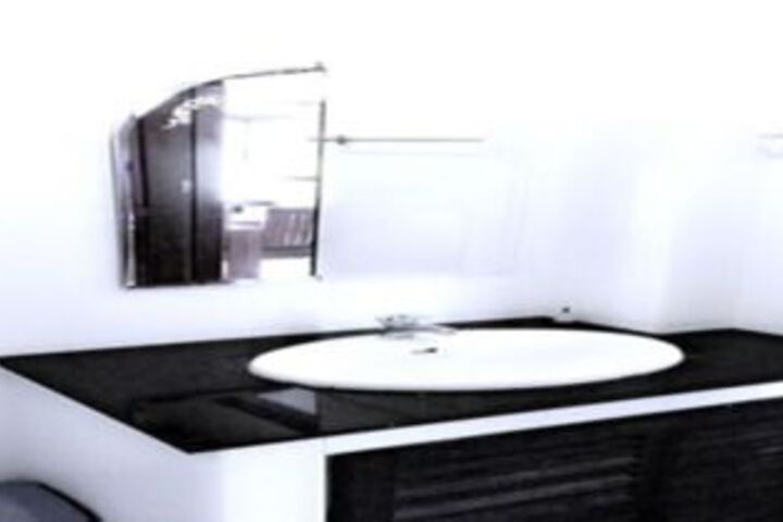 Room 5 of 34