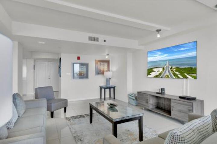 Image of My ideal home by the beach Classy Bayview beachfront resort shared pools & jacuzzi