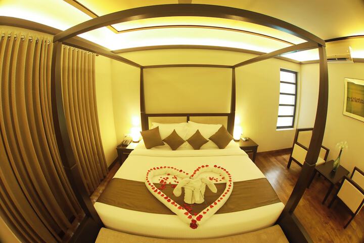 Room 26 of 62