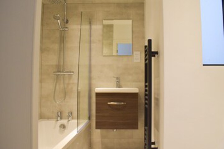 Room 2 of 45