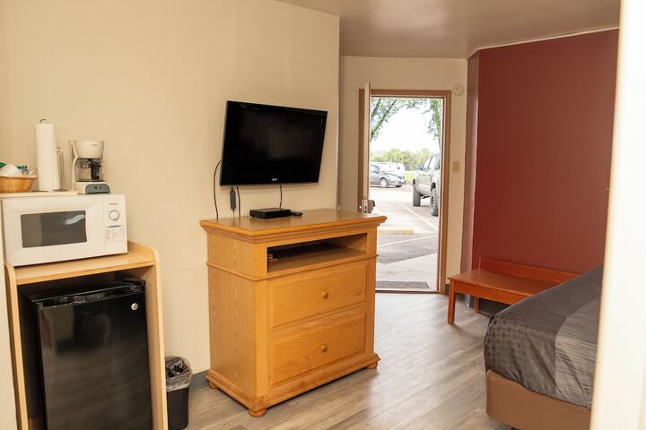 Room 12 of 23