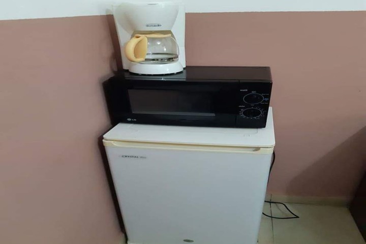 Room 9 of 11