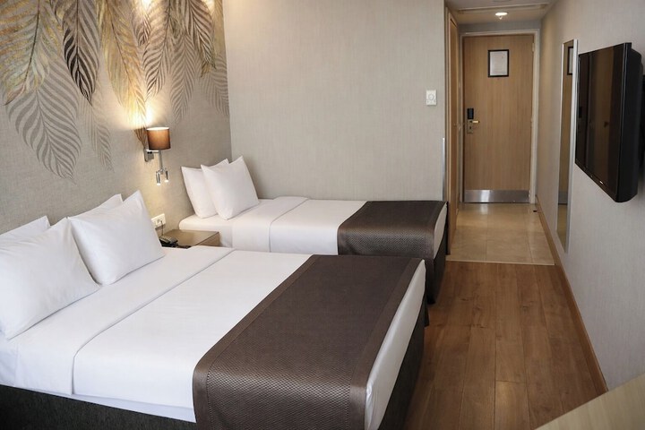 Room 20 of 31