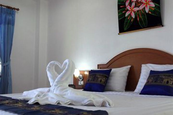 Neeraja Guesthouse