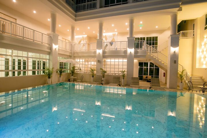 Pool 137 of 174