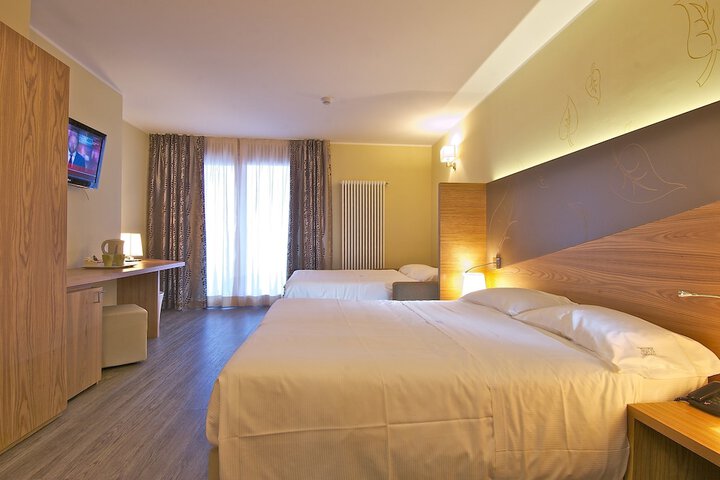 Room 15 of 45