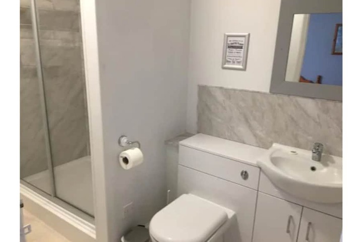 Room 16 of 66