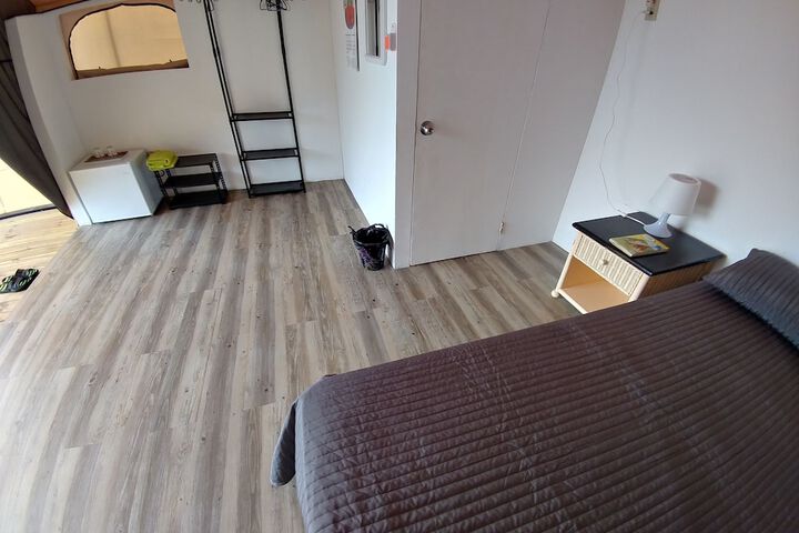 Room 10 of 53