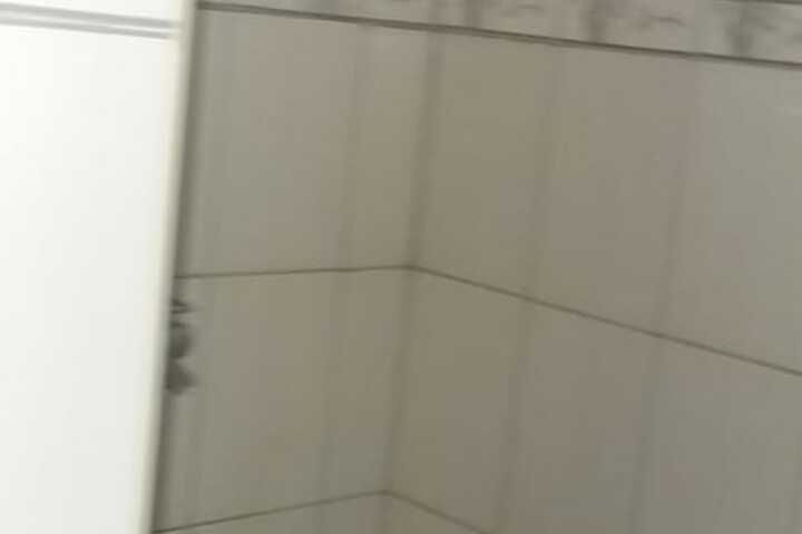 Room 16 of 22