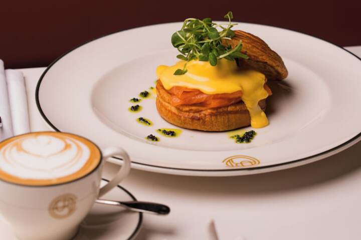 Breakfast/Coffee Service 163 of 182