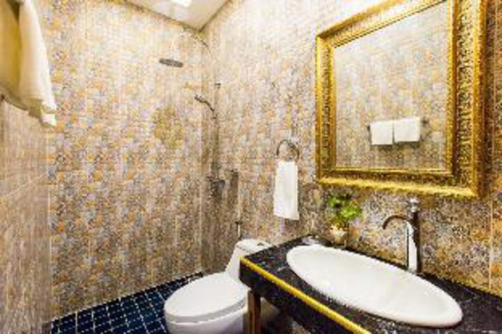 Yadana Guesthouse
