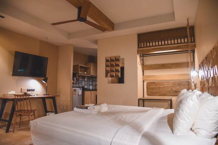 Room 21 of 72