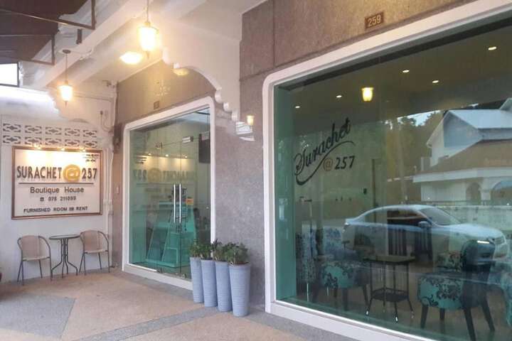 Hotel 114 of 117
