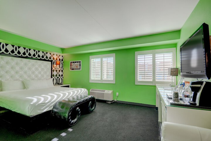 Room 5 of 57