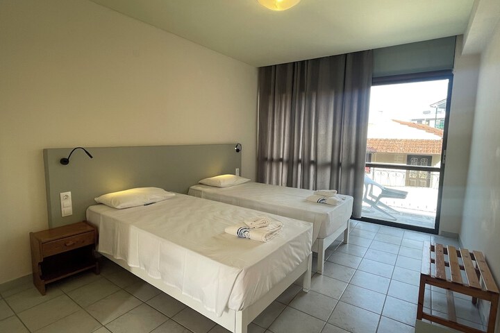 Room 45 of 121
