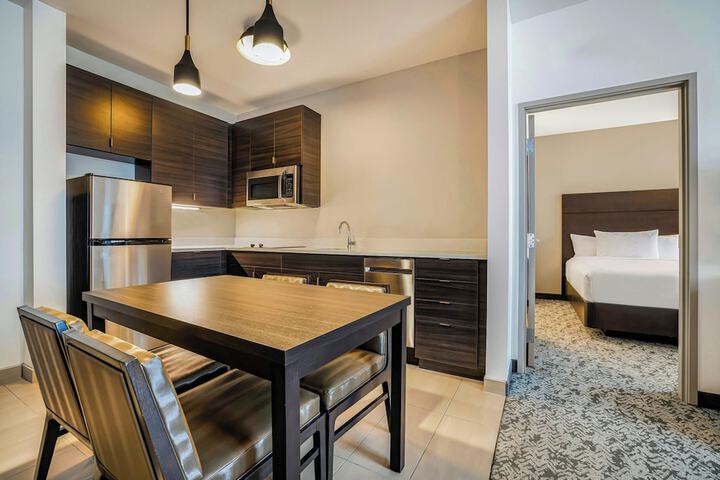 Room 10 of 67