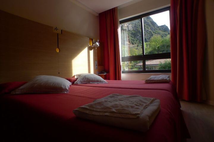 Room 15 of 20