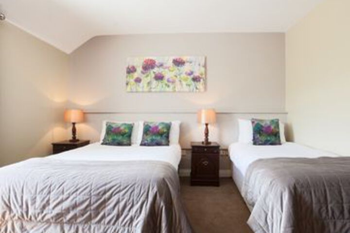 Room 20 of 34