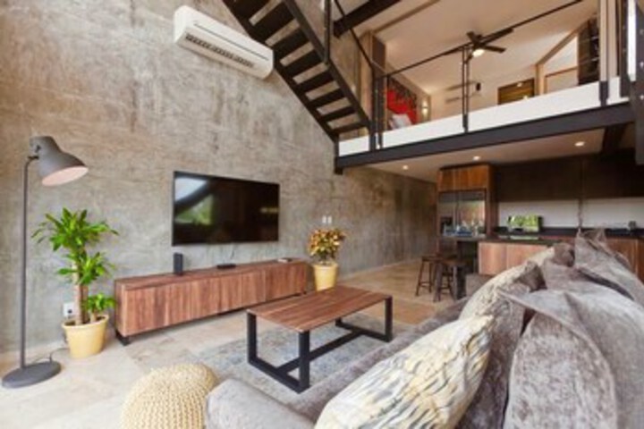 Room 2 of 30