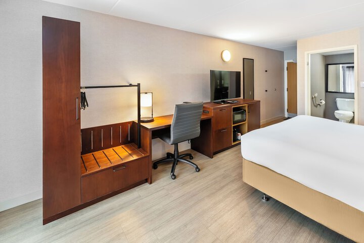 Room 20 of 75