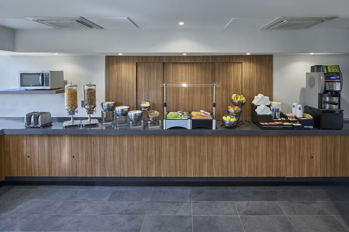 Breakfast/Coffee Service 24 of 50