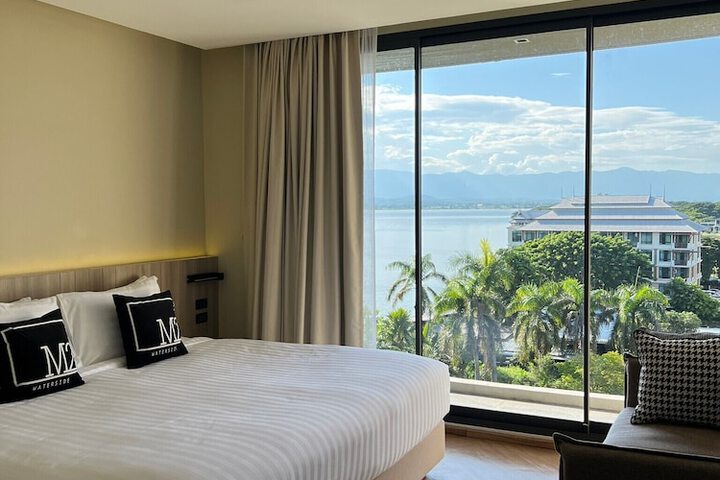 Room 14 of 26