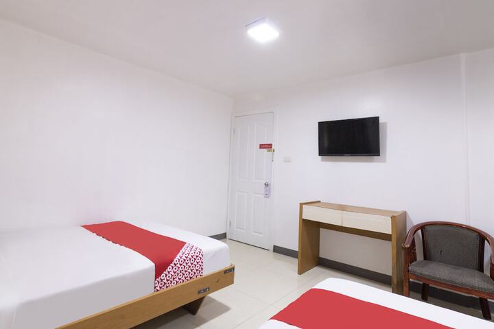 Room 12 of 31