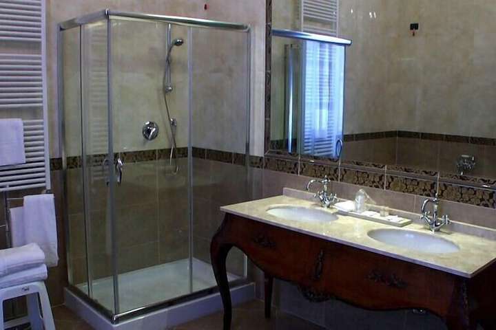 Bath Interior