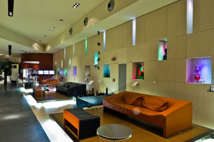 Lobby Photos