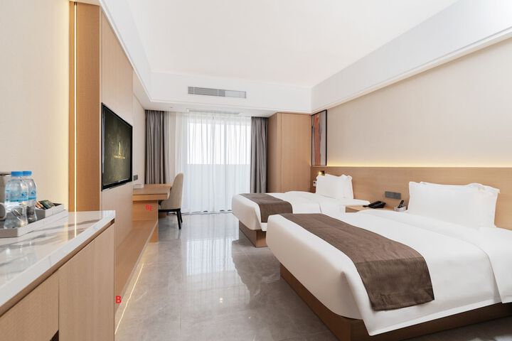 Room 11 of 46