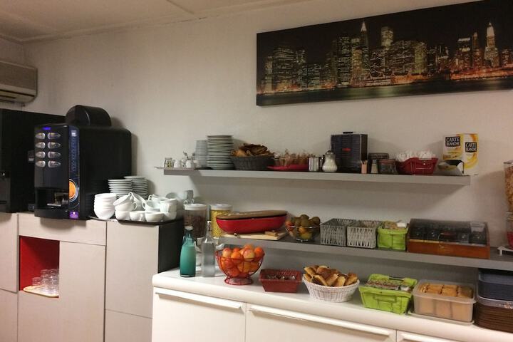 Dining 50 of 64