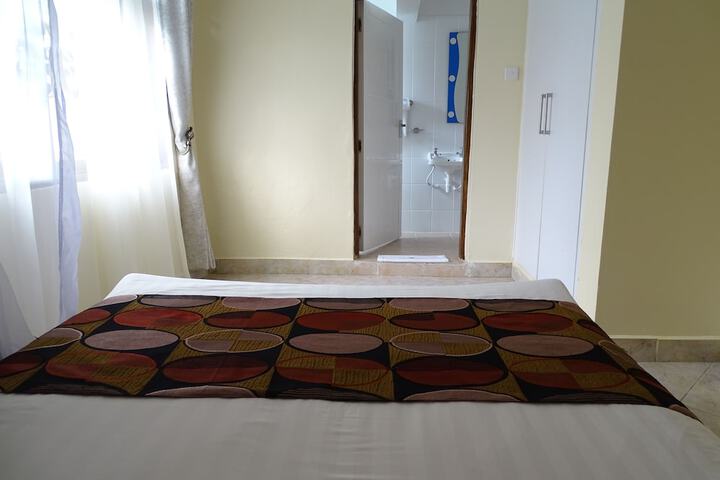 Room 14 of 104