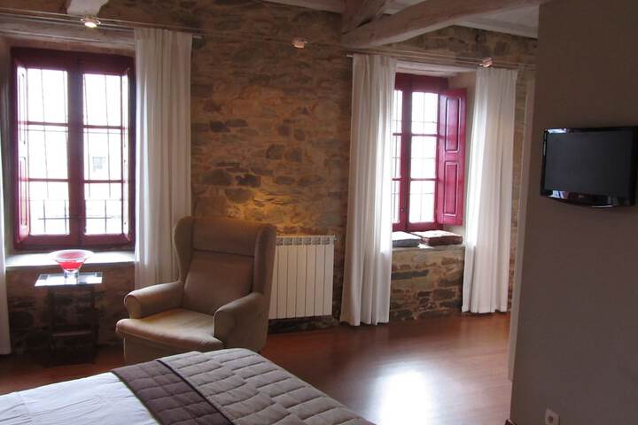 Room 5 of 38