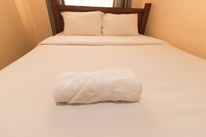 Room 13 of 29