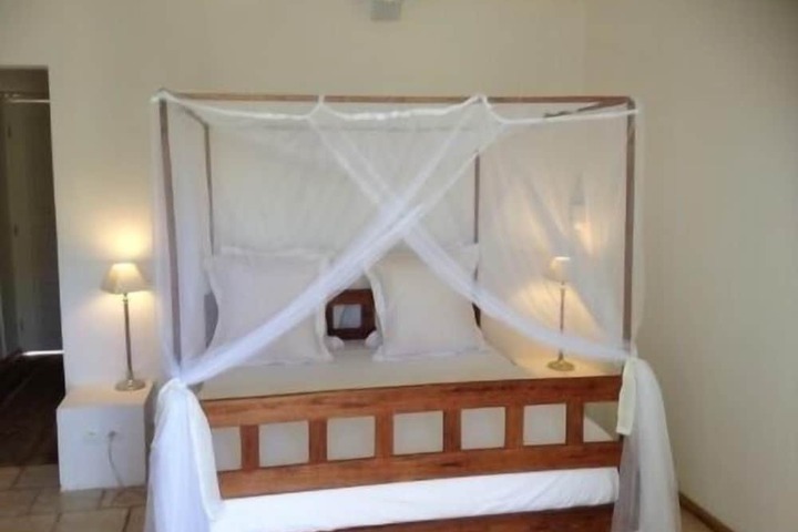 Room 4 of 64