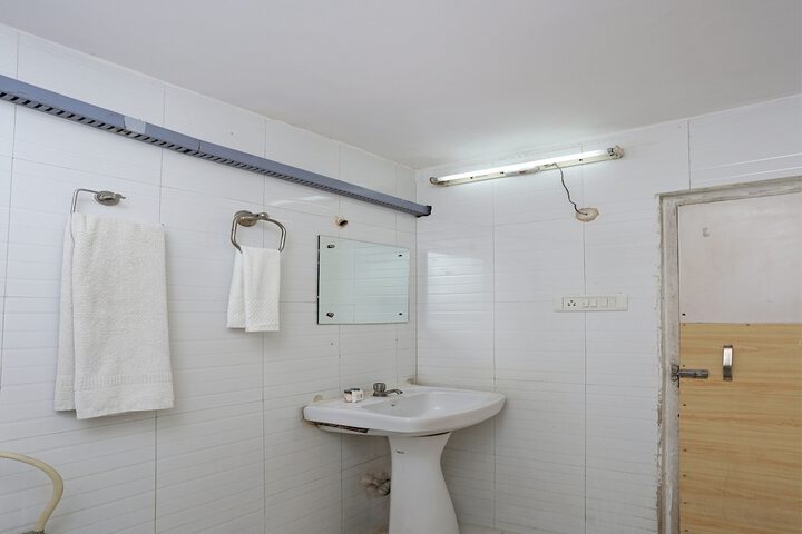 Room 16 of 17