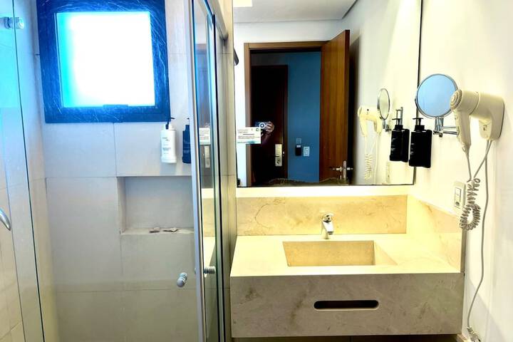 Room 48 of 81